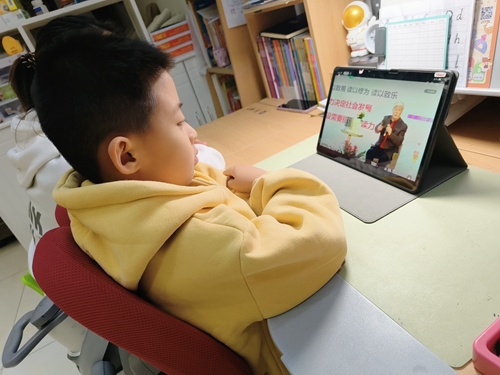 1699498414696167.jpg 2405dab133f9dff7a9a7b59c8a10038.jpg