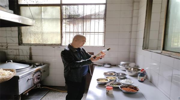 1700123229373132.jpg 图片2.jpg