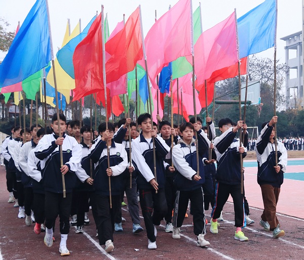 1700812231913786.jpg 彩旗队.jpg