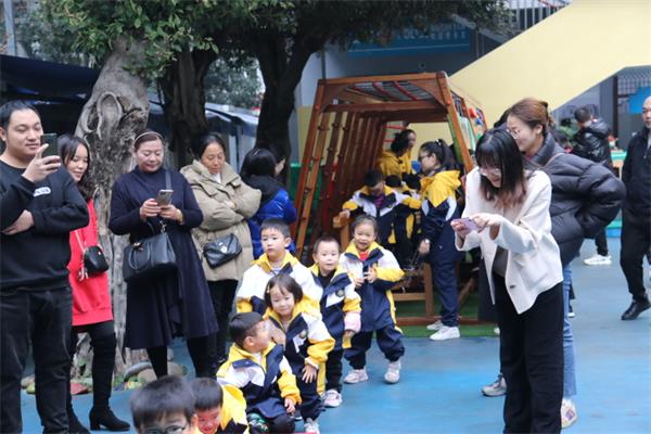 1700818523487707.jpg IMG_2809.JPG