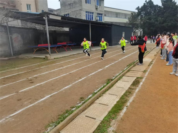 1700999894516288.png 图片2.png