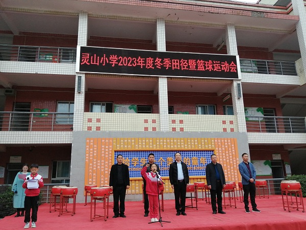 1701398679644020.jpg 695cb9437795810c6a89ebc9852f605.jpg