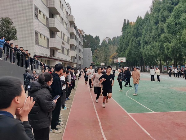 1701960191871904.jpg 9f30a0ecdc454a77abac60ab44122bab_noop.jpg