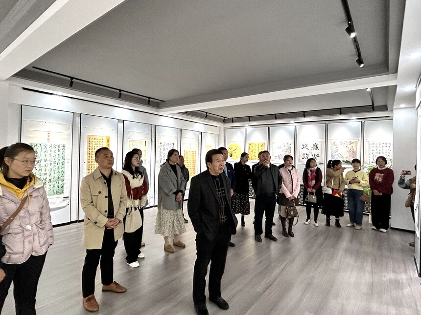 1702283500400002.jpg 微信图片_20231211163110.jpg