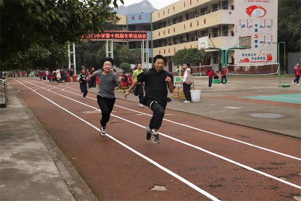 1702458669493559.png 图片1.png