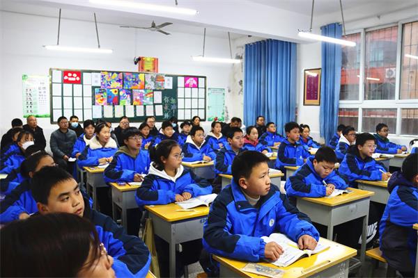 1702638174551703.jpg IMG_2373_proc.jpg