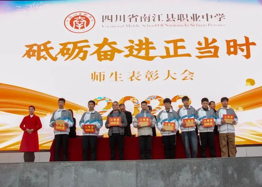 1703321991276349.jpg 640 (9).jpg