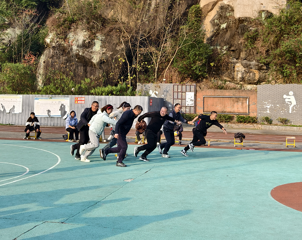 1703825749311843.png 图片1.png