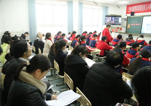 1704954502230597.png 图片2.png