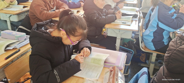 1709793119915434.png 图片1.png