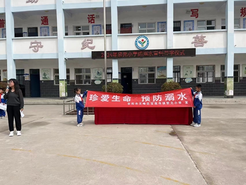 ǩ (1) - .jpg