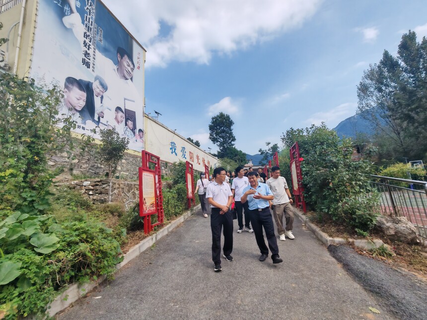 1726797247670174.jpg 3.jpg