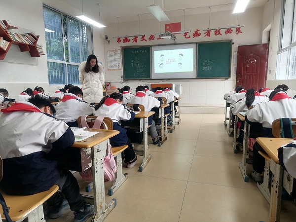 e534f55a45c65e4dcc4bebacfd544e3.jpg
