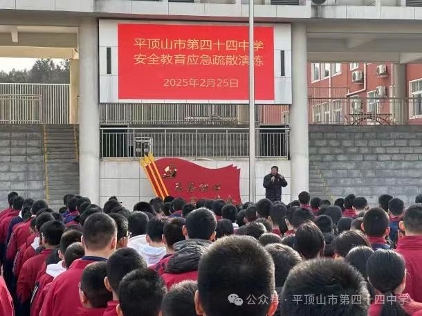 1740540542553378.jpg _cgi-bin_mmwebwx-bin_webwxgetmsgimg__undefinedMsgID=7552294072990938916undefinedskey=@crypt_2e0372c6_364961222cc047a6548b95fd0b92fc2bundefinedmmweb_appid=wx_webfilehelper.jpg