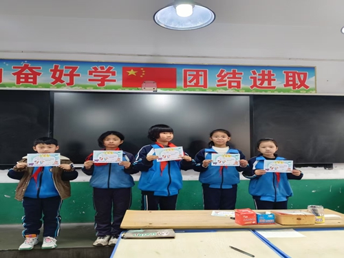 2378c9b24c8a6acc8a77ac5f2ddcb24.jpg