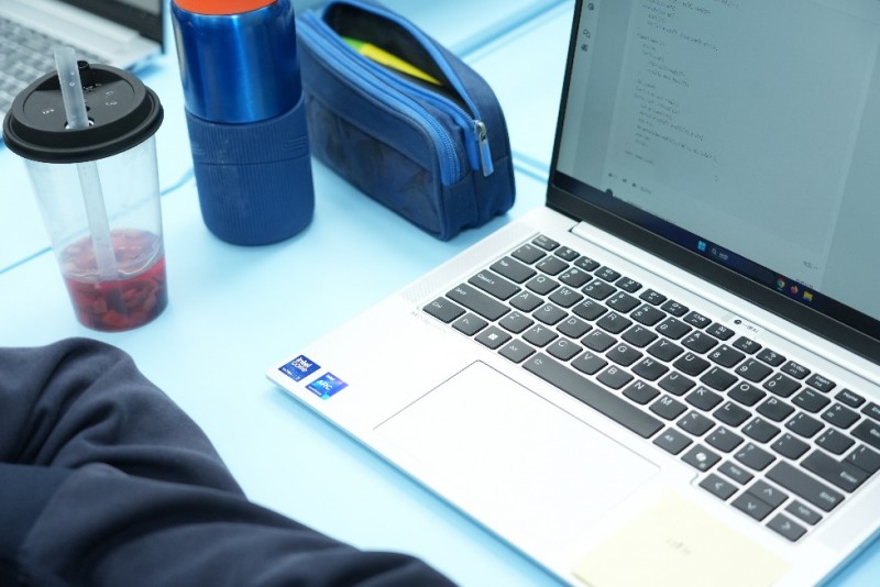 1744787903831682.jpg 1744787014746.jpg