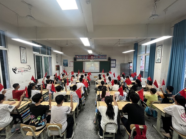 8EC2407BAF18FABAC9398B6C28032CB6.jpg