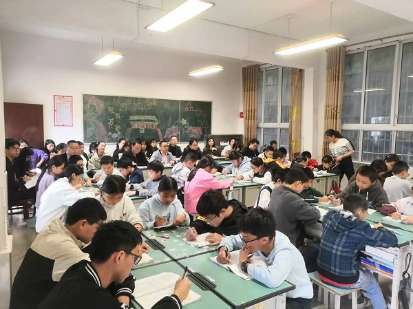 1760870242363299.jpg 微信图片_20251019183447.jpg