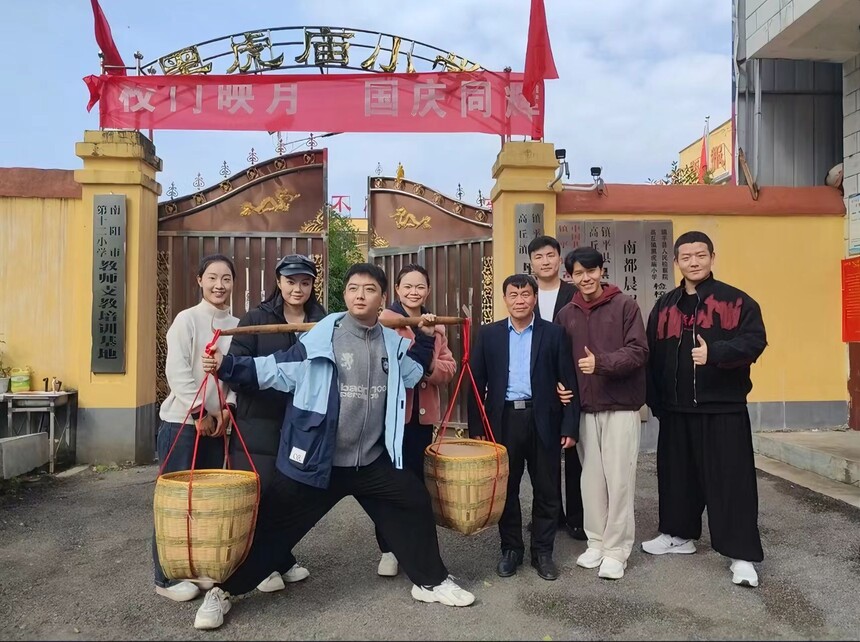 1761555480105025.jpg mmexport1761555126967.jpg