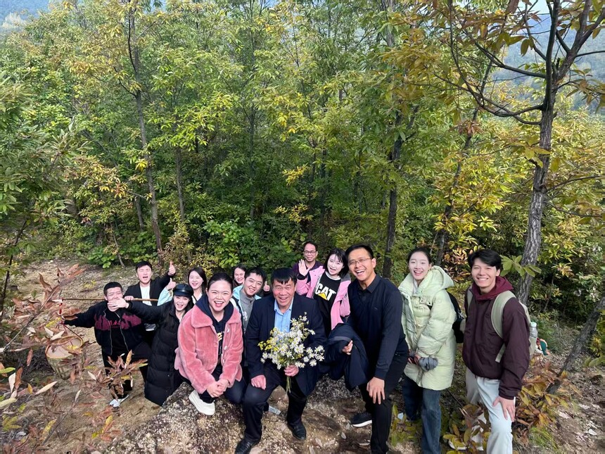 1761555574459233.jpg mmexport1761555122856.jpg