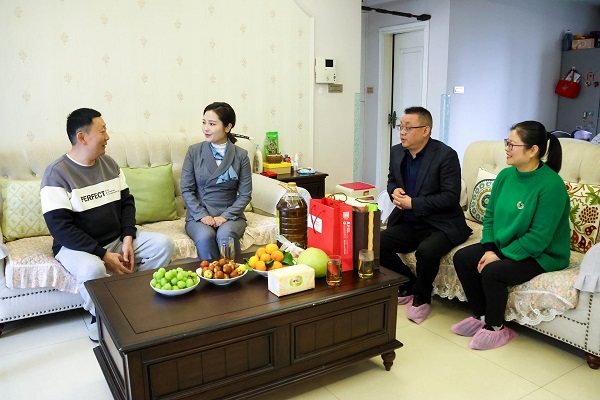 1761736028587299.jpg 慰问 (4).JPG