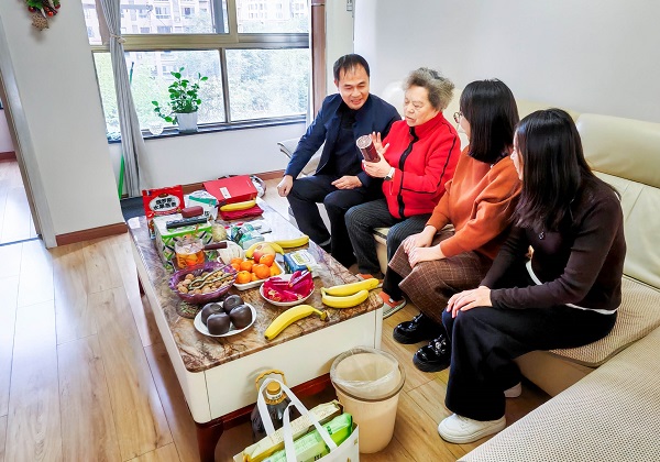 1761736046676197.jpg 慰问 (9).jpg