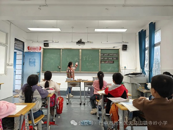 1761738774149694.jpg 640 (2).jpg