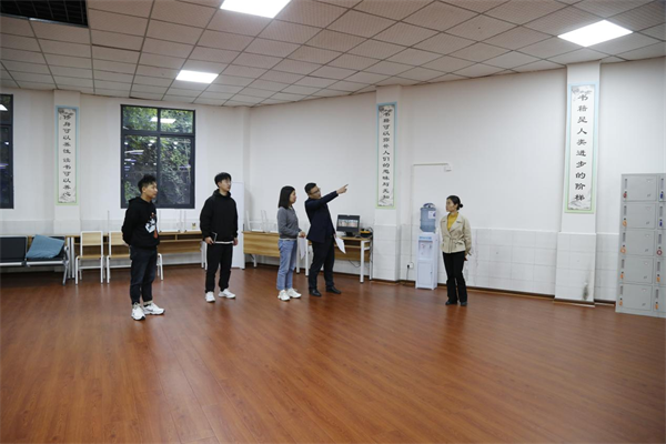 1762399381128488.png 图片2.png