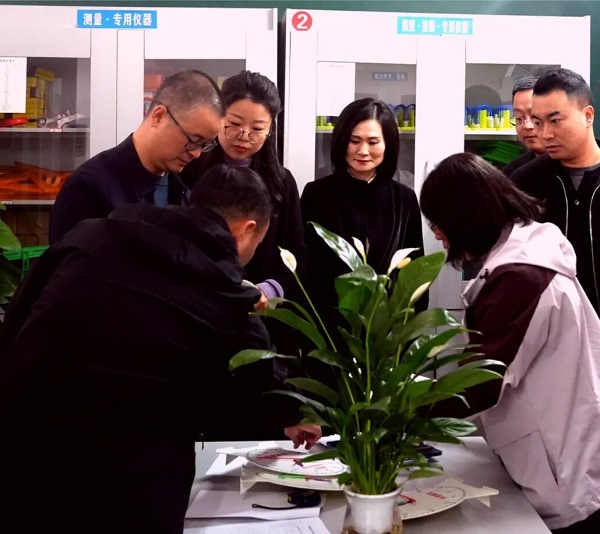 1762570223149888.jpg 640.jpg