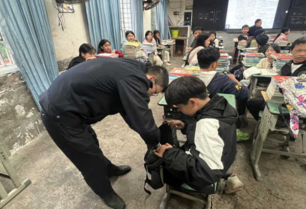 1762749215586688.png 图片2.png