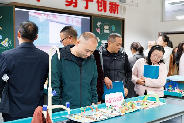 1762914207901185.jpg 0Z9A3211.jpg