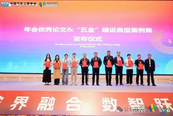 1763369834479533.jpg 640.jpg