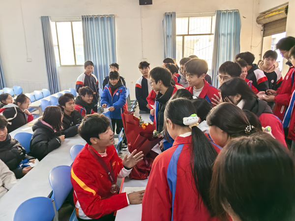 1763952464596279.png 图片 12.png