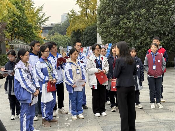 1763974705669135.jpg 5.jpg