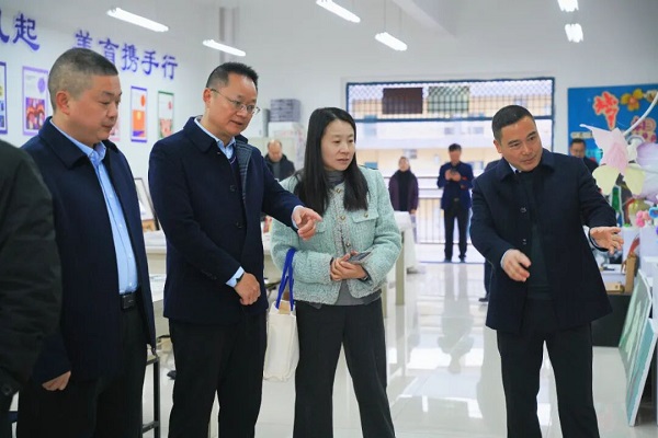 1764303151627325.jpg 640.jpg