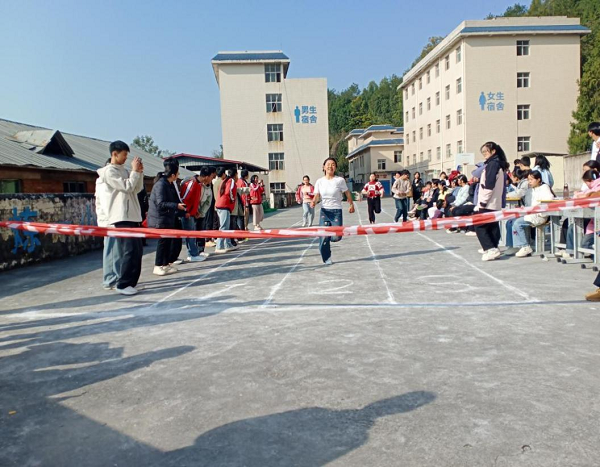 1764338818396981.png 图片3.png