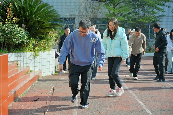 1764388405522849.jpg DSC_6038_Radiant(1).jpg