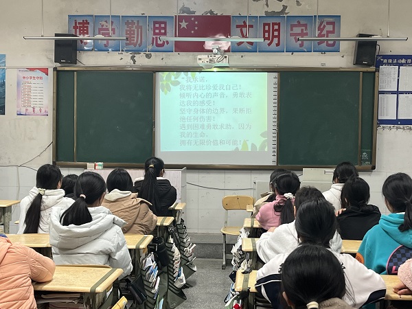 1764840697704270.png 9EBCD897C3B60C5D9D71891D3051D1D9.png