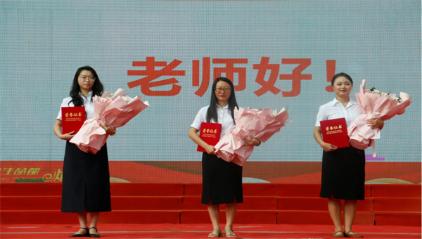 1764848389991591.png 640.webp (5).png