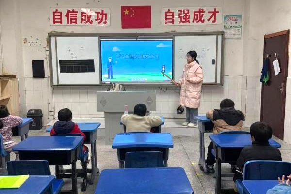 1764933130510815.png 图片 1.png