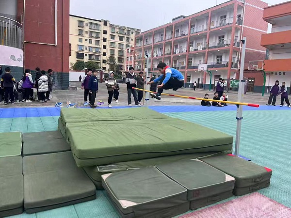 1765101216216405.jpg a0f7cd4845e148cbace18155f754e46cepand__jpg.heic~tplv-flrovnc8r8-s2-cC-q_0_0_0_0_q0.jpg