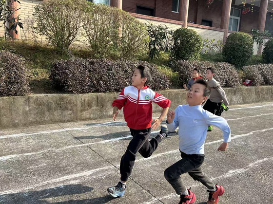 1765444394957355.jpg 2.jpg