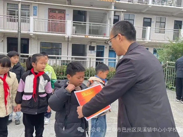 1765447039484813.jpg 微信图片_2025-12-11_175350_643.jpg