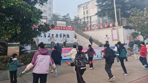 1765700569842901.jpeg 39768c19310041dba686a82cc47da3c5~tplv-tt-origin-web_gif.jpeg