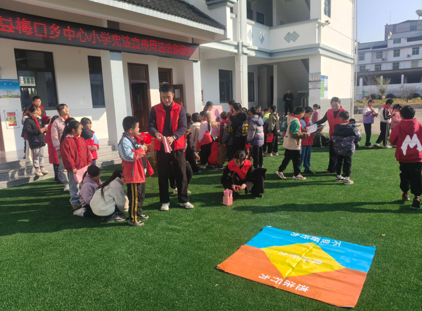 1765954520480986.png fb6336d0-7949-4c51-b52f-c4c48648ec47.png