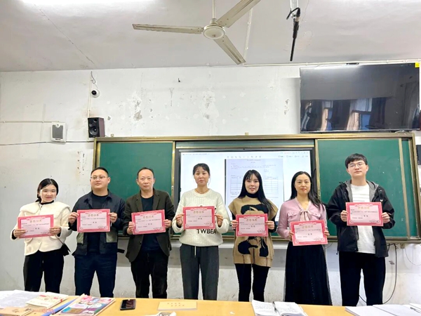 1768219913493773.jpg 640.jpg