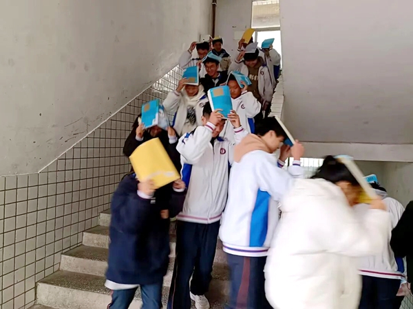 1768220875937693.jpg 640.jpg