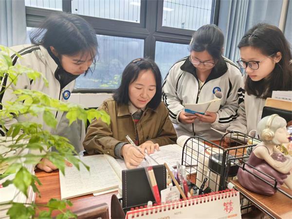 ��ѧ����һ�� (3).jpg