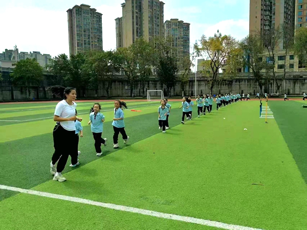1777454782941643.jpg 张仪蓉.jpg