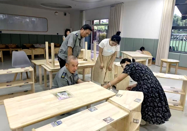 1788165580800472.jpg 教学用具检查.jpg